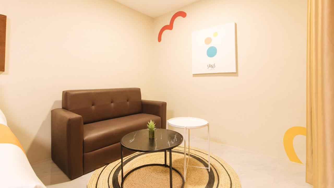 Sans Hotel At Algers Suites Marikina By Reddoorz Екстер'єр фото