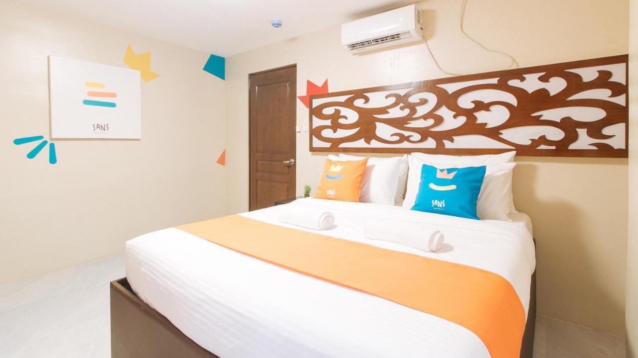 Sans Hotel At Algers Suites Marikina By Reddoorz Екстер'єр фото