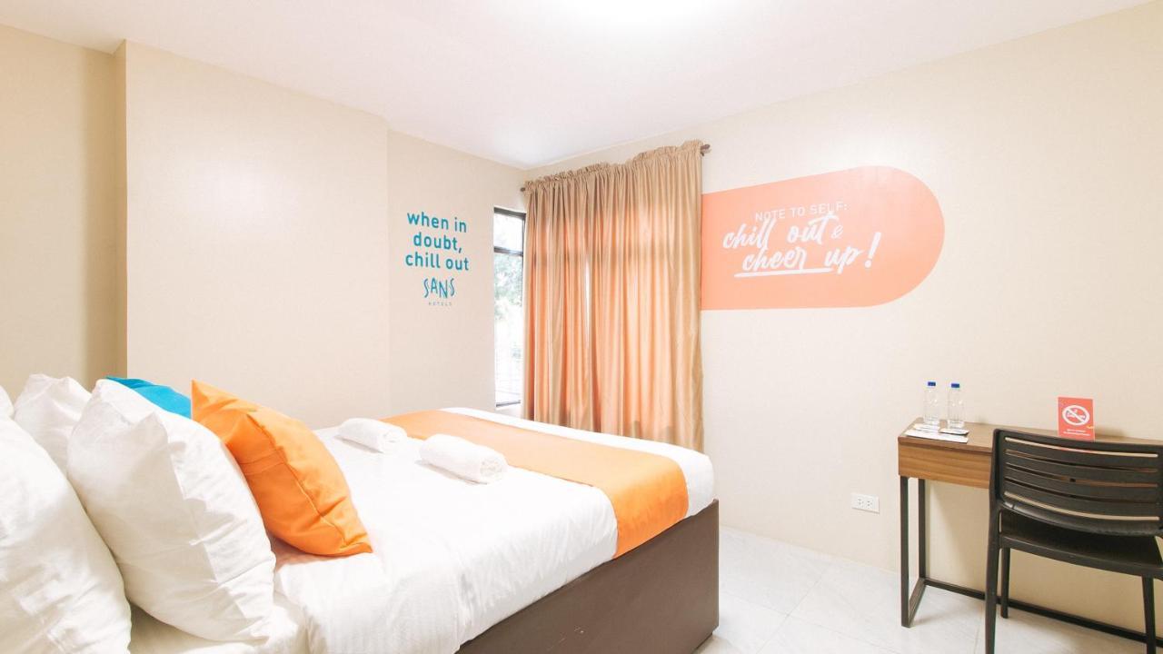Sans Hotel At Algers Suites Marikina By Reddoorz Екстер'єр фото